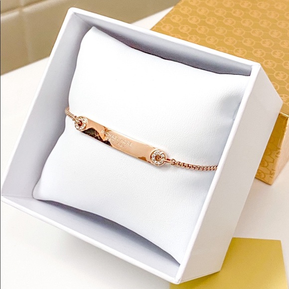 Michael Kors Haute Hardware Slider Bracelet - Picture 3 of 9